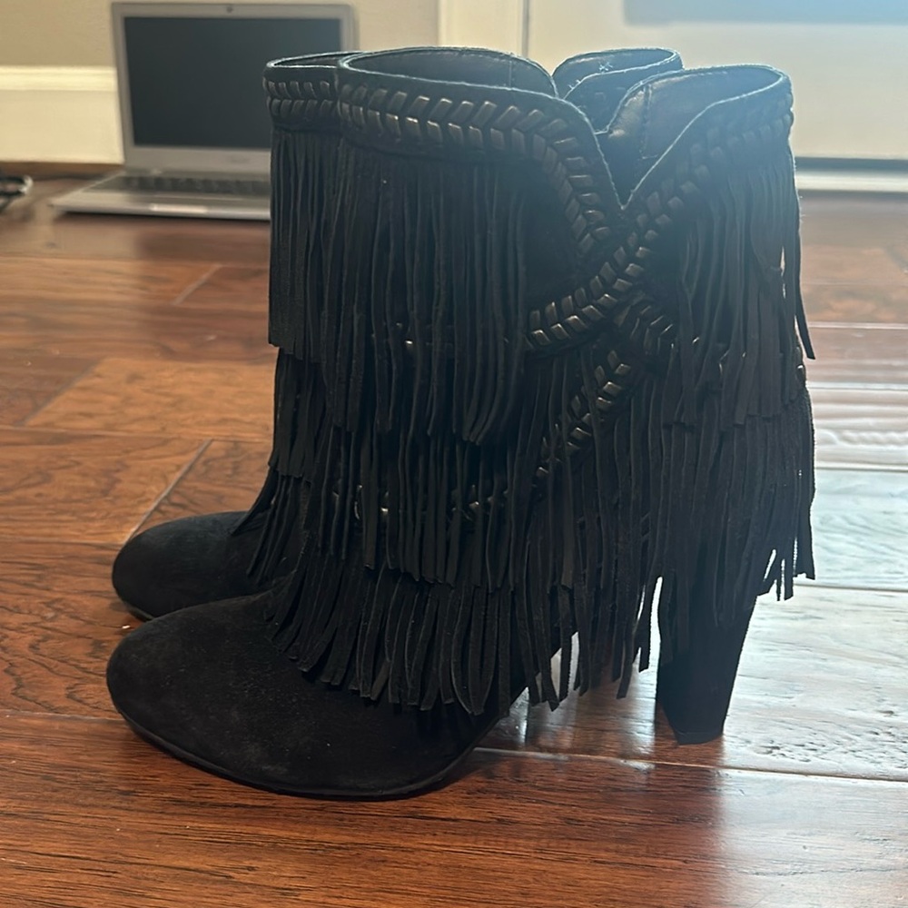Black Womens Sam Edelman "Kaleb" Booties
Size 8.5 M